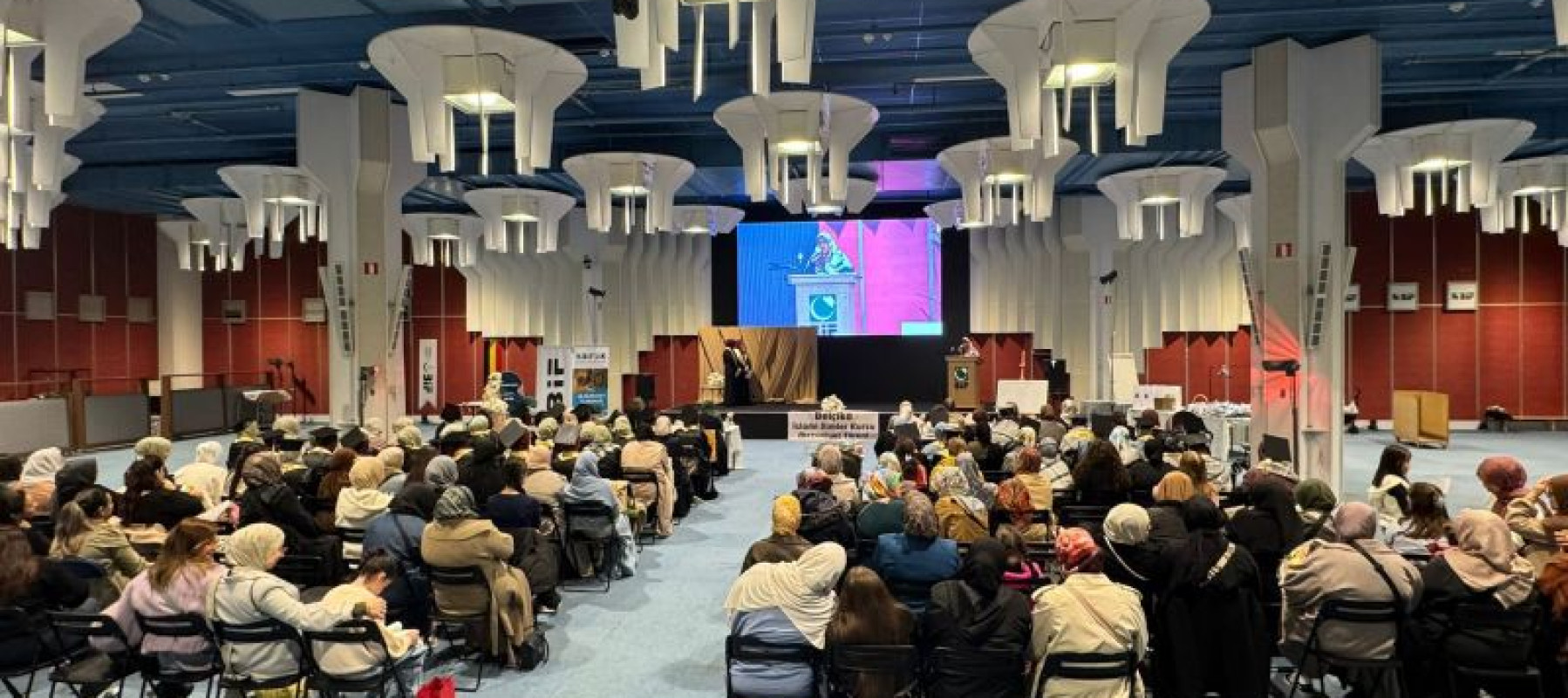 BİF İslami İlimler Kurslarında Mezuniyet Heyecanı Yaşandı